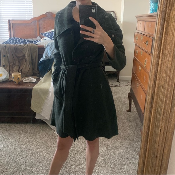 Green jacket - Picture 3 of 4